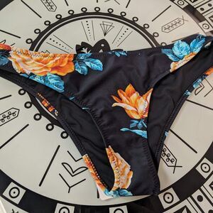 Cupshe Floral Swim Bottoms, Small
